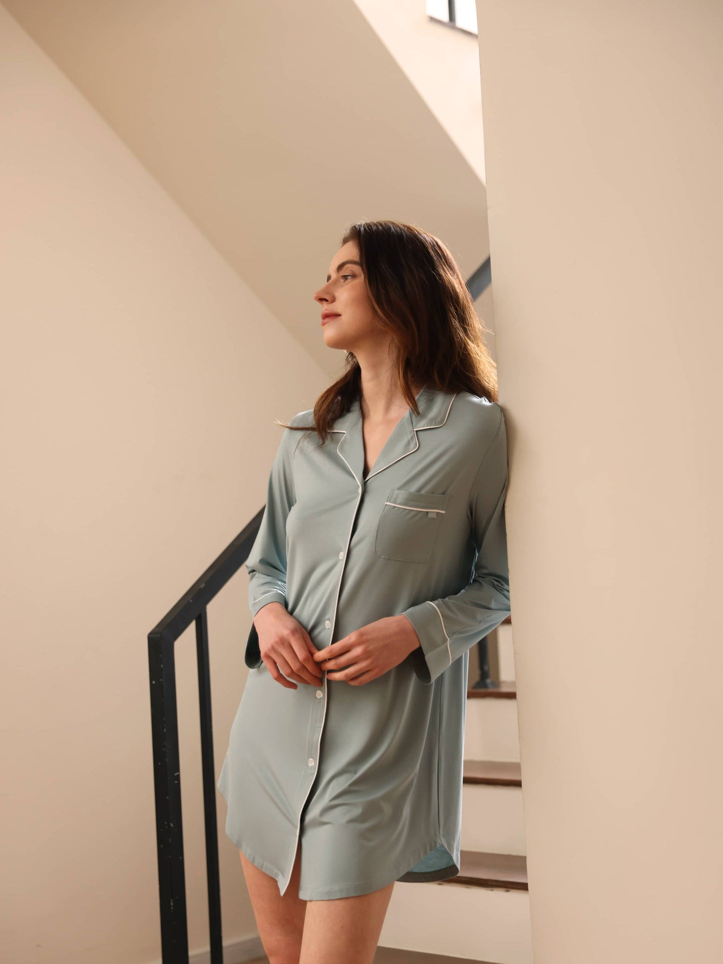 GYS Premium™ Bamboo Notch-collar contrast-trimmed nightdress - GYS