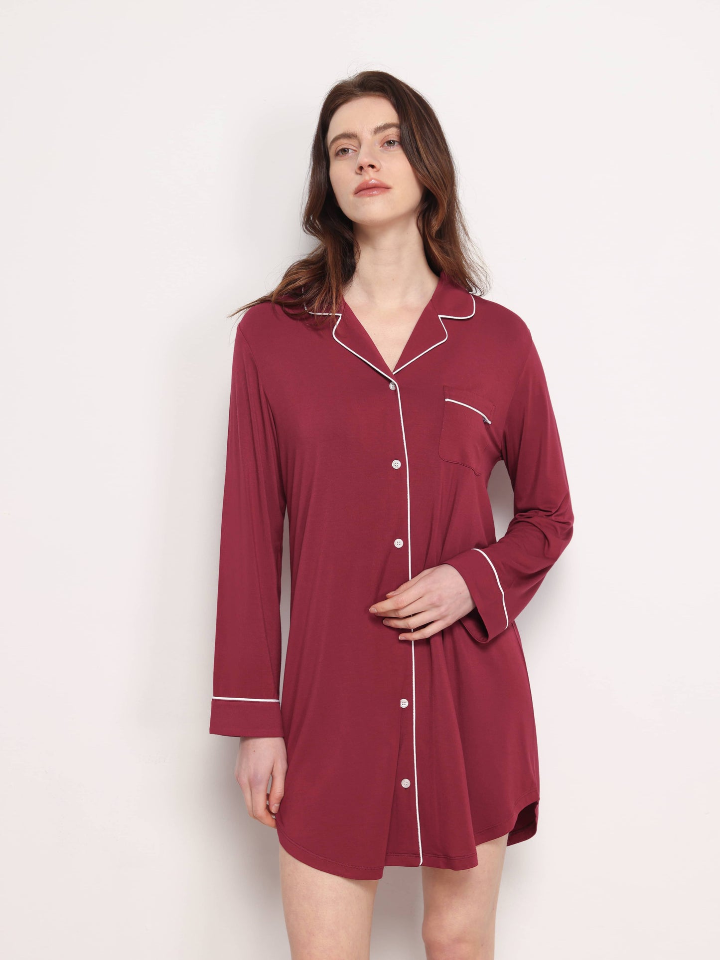 GYS Premium⢠Bamboo Notch-collar contrast-trimmed nightdress - GYS
