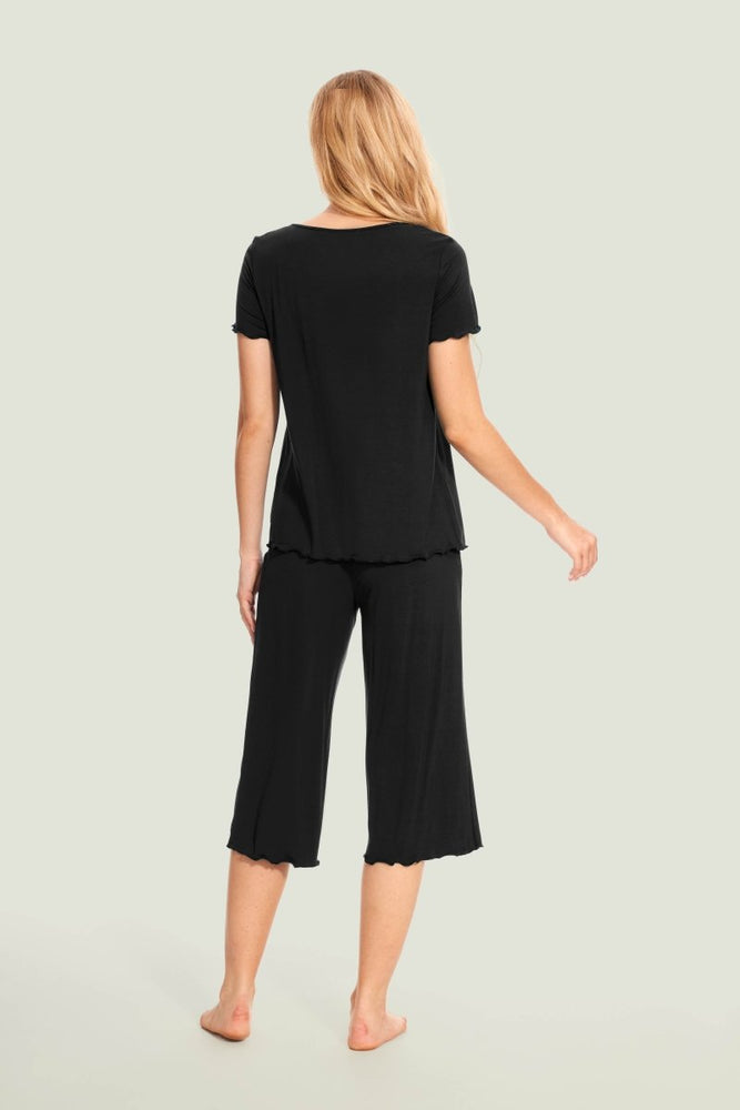 
                  
                    GYS Bamboo Short Sleeves Top With Shorts - GYS
                  
                